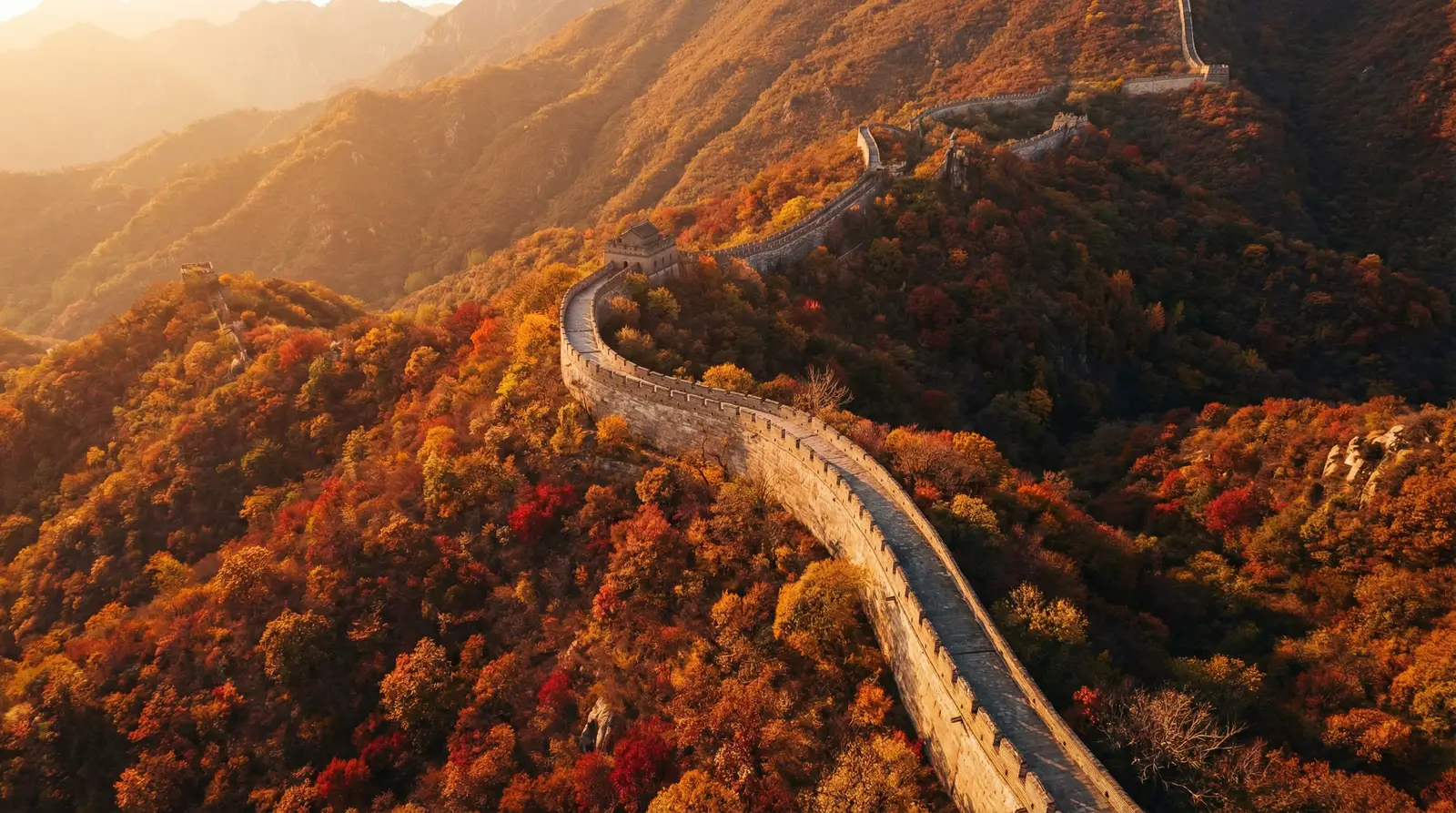 成都影院免费高清完整 秋日长城航拍全景